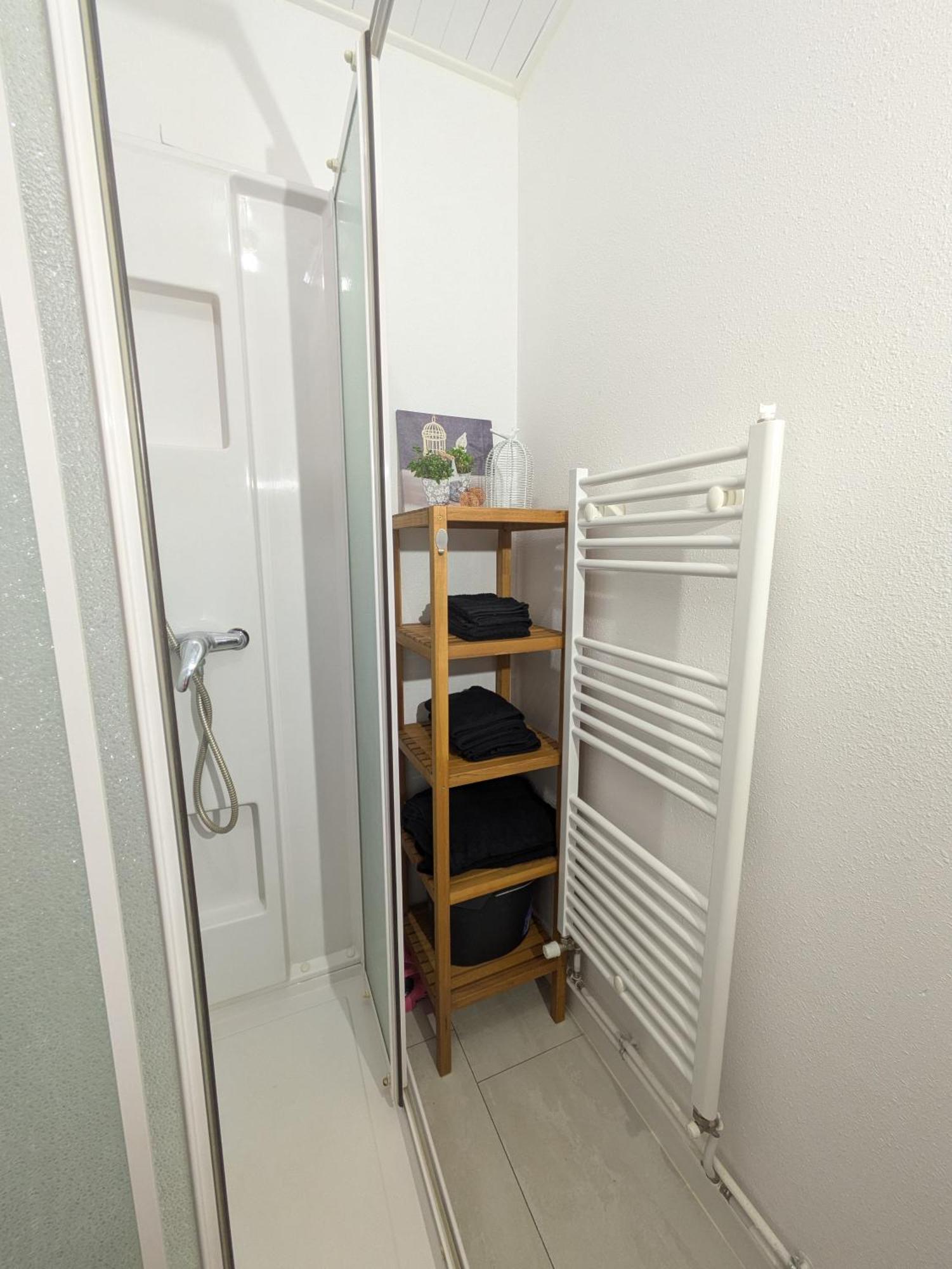 Sous La Tour Apartamento Poligny  Exterior foto